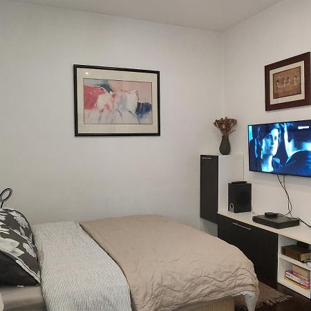 Slavija Square Apartment Cvetni Trg Beograd Eksteriør billede