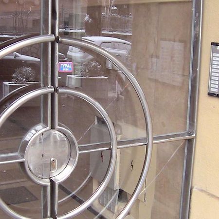 Slavija Square Apartment Cvetni Trg Beograd Eksteriør billede